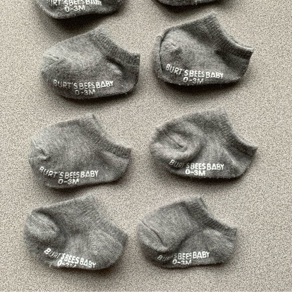 Burt's Bees Baby White and Gray Socks 12 Pairs 0-3 Mos - Picture 5 of 12